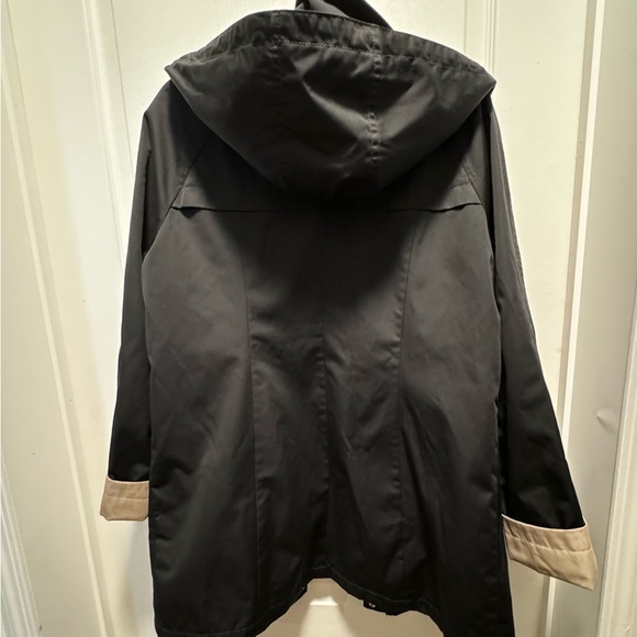 NWOT Jones New York beautiful women’s Raincoat with hood, size L, fully lined - Picture 8 of 12